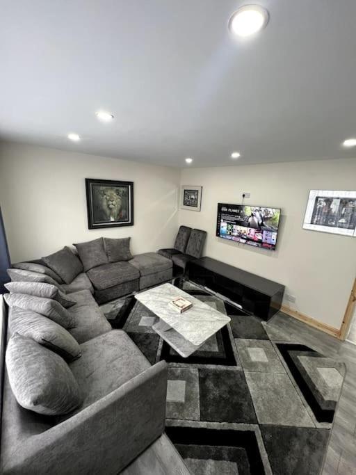 Luxury 3 Bed 3 Bedroom House Harborne Birmingham Zewnętrze zdjęcie